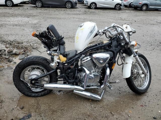 Honda VT600CD (SHADOW VLX DELUXE)