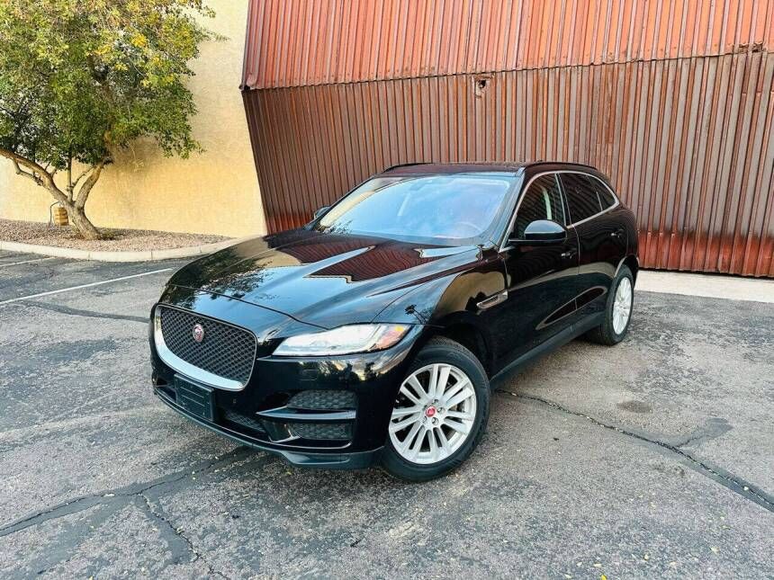 2017 JAGUAR F-Pace