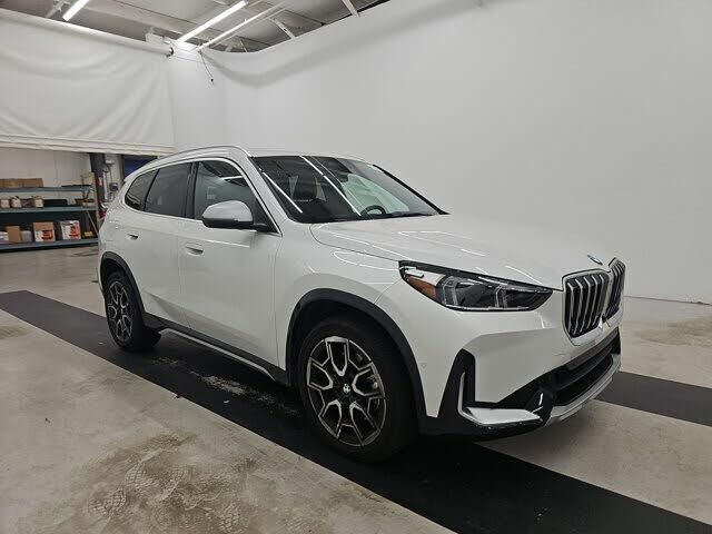 2024 BMW X1