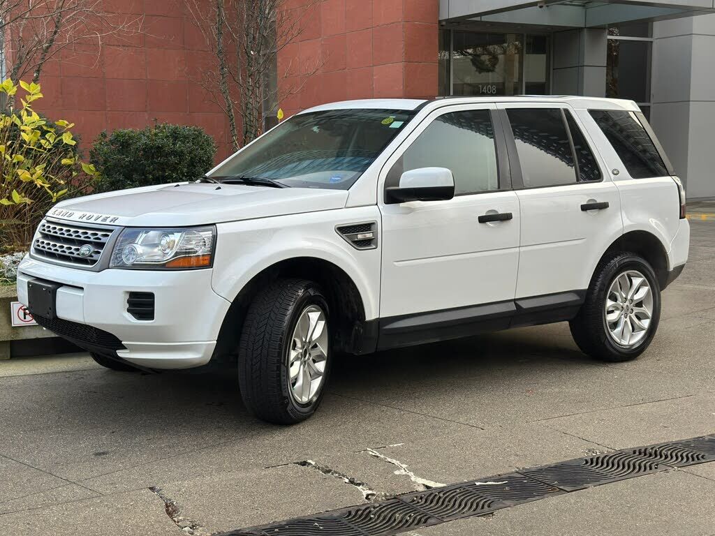 Land Rover LR2