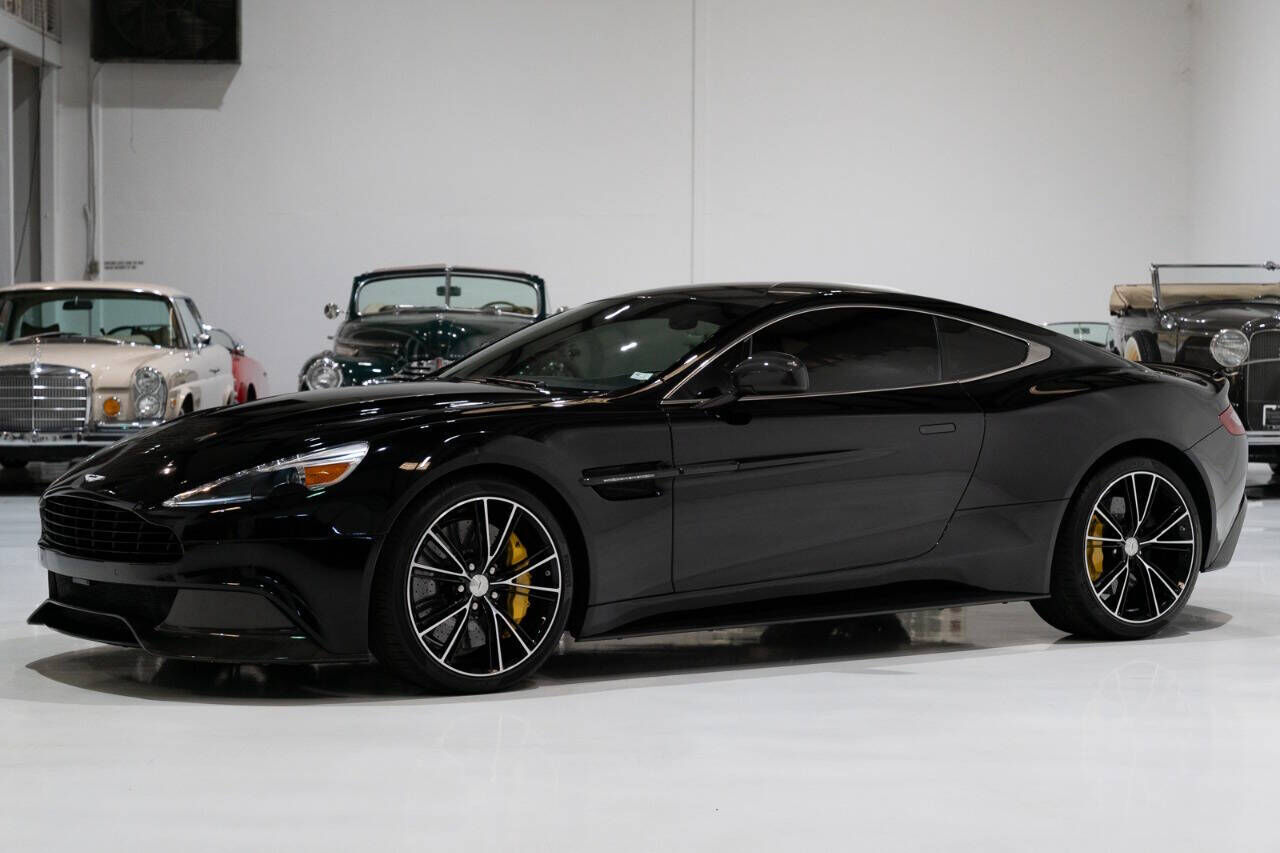 Aston Martin Vanquish