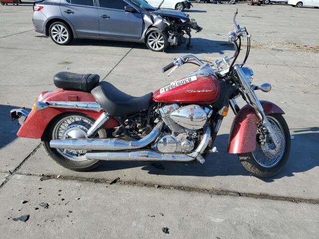 Honda VT750 (Shadow Aero)