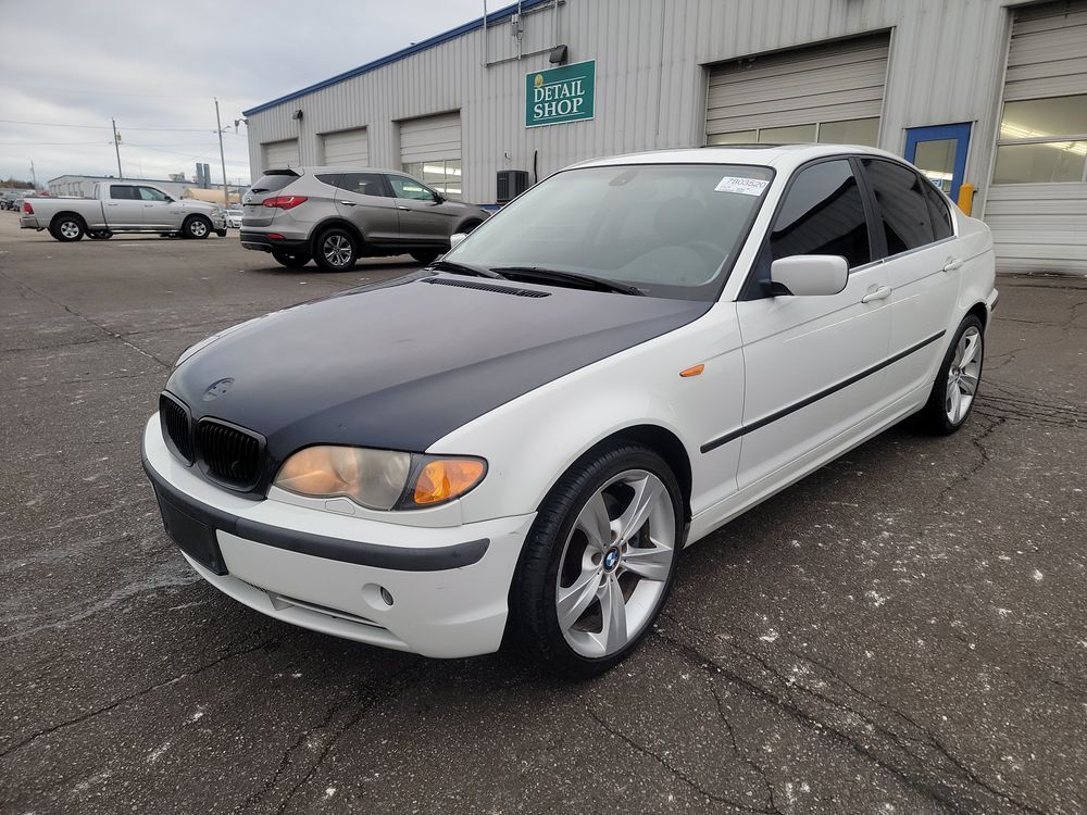 BMW 330i