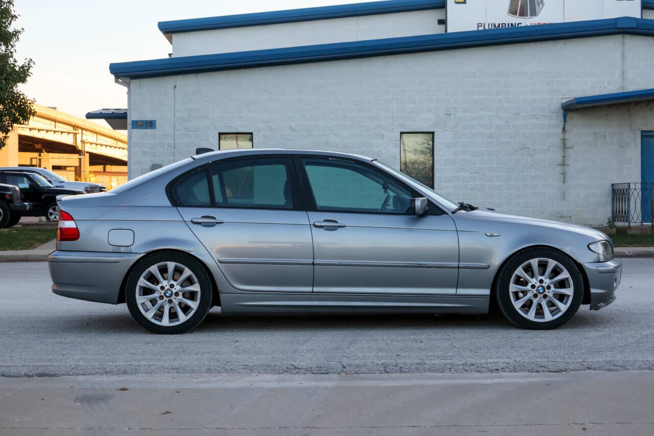 2004 BMW 3 Series