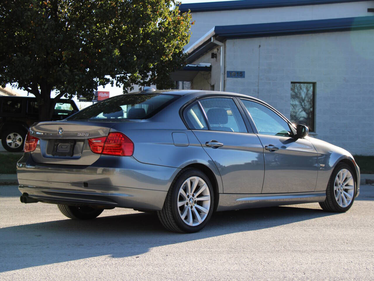 2011 BMW 3 Series