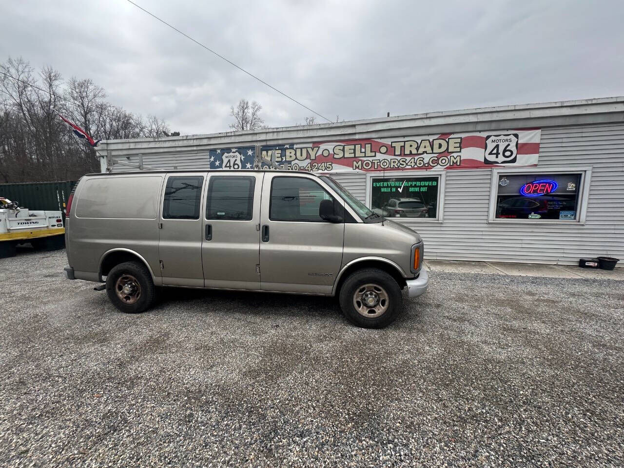 GMC Savana