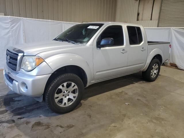Suzuki Equator