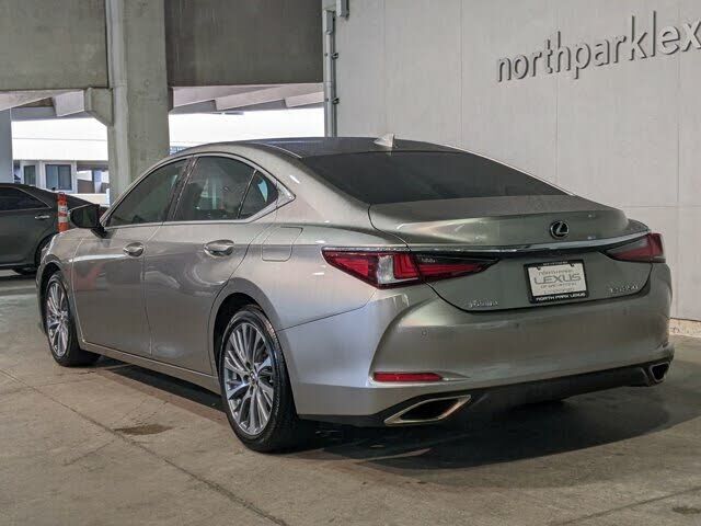 2020 Lexus ES
