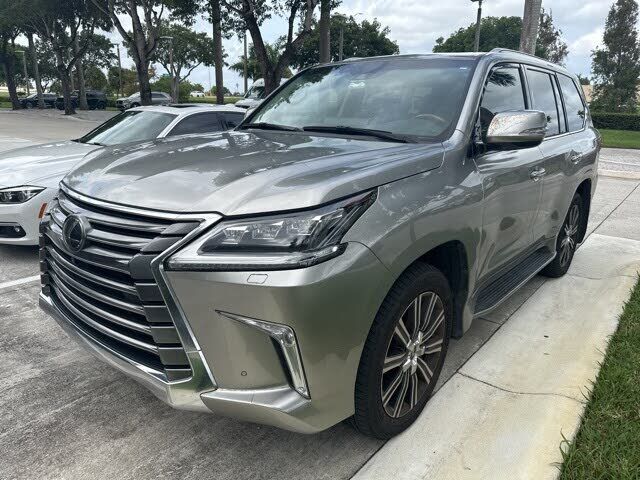 LEXUS