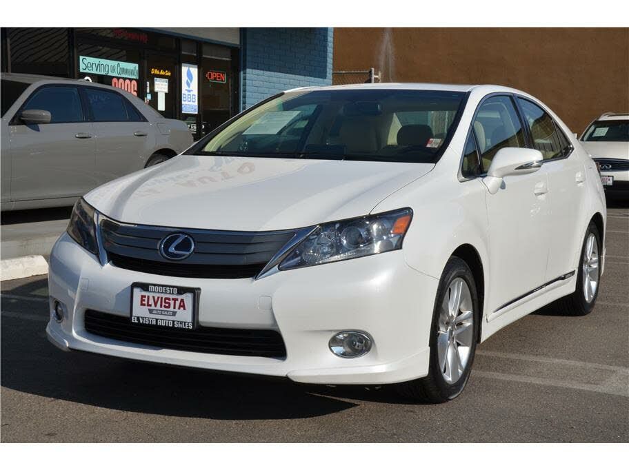 Lexus HS