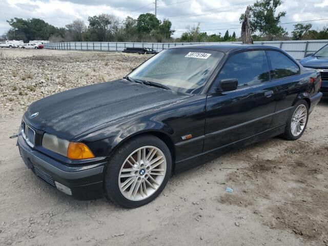 BMW 328iS