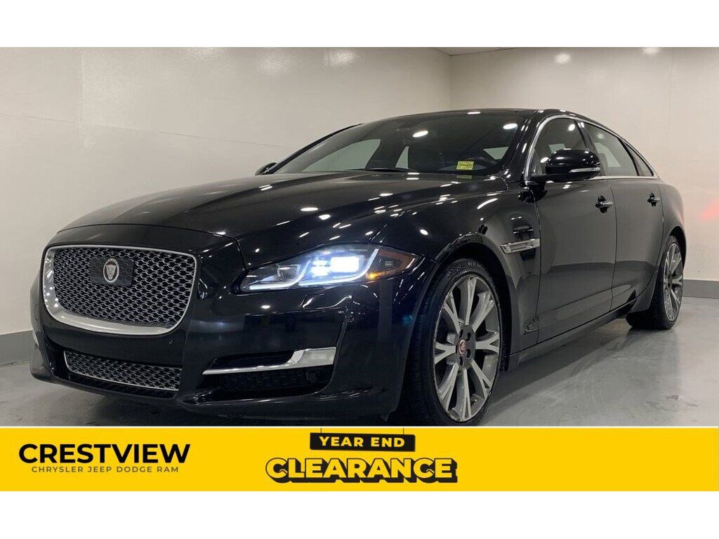 Jaguar XJ