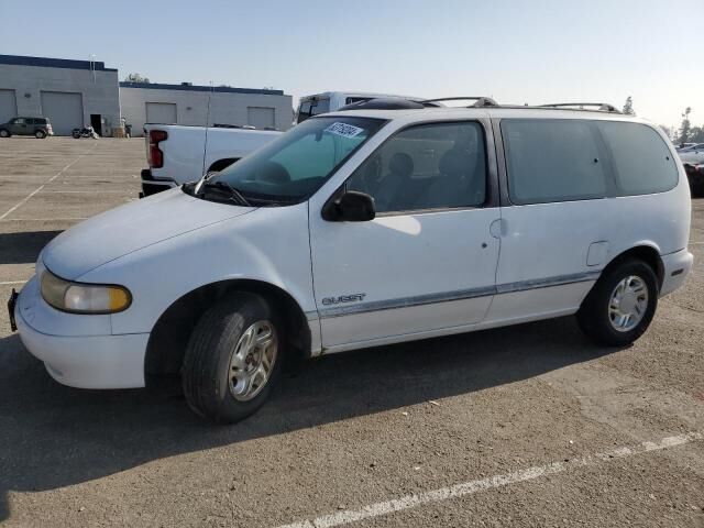 Nissan Quest