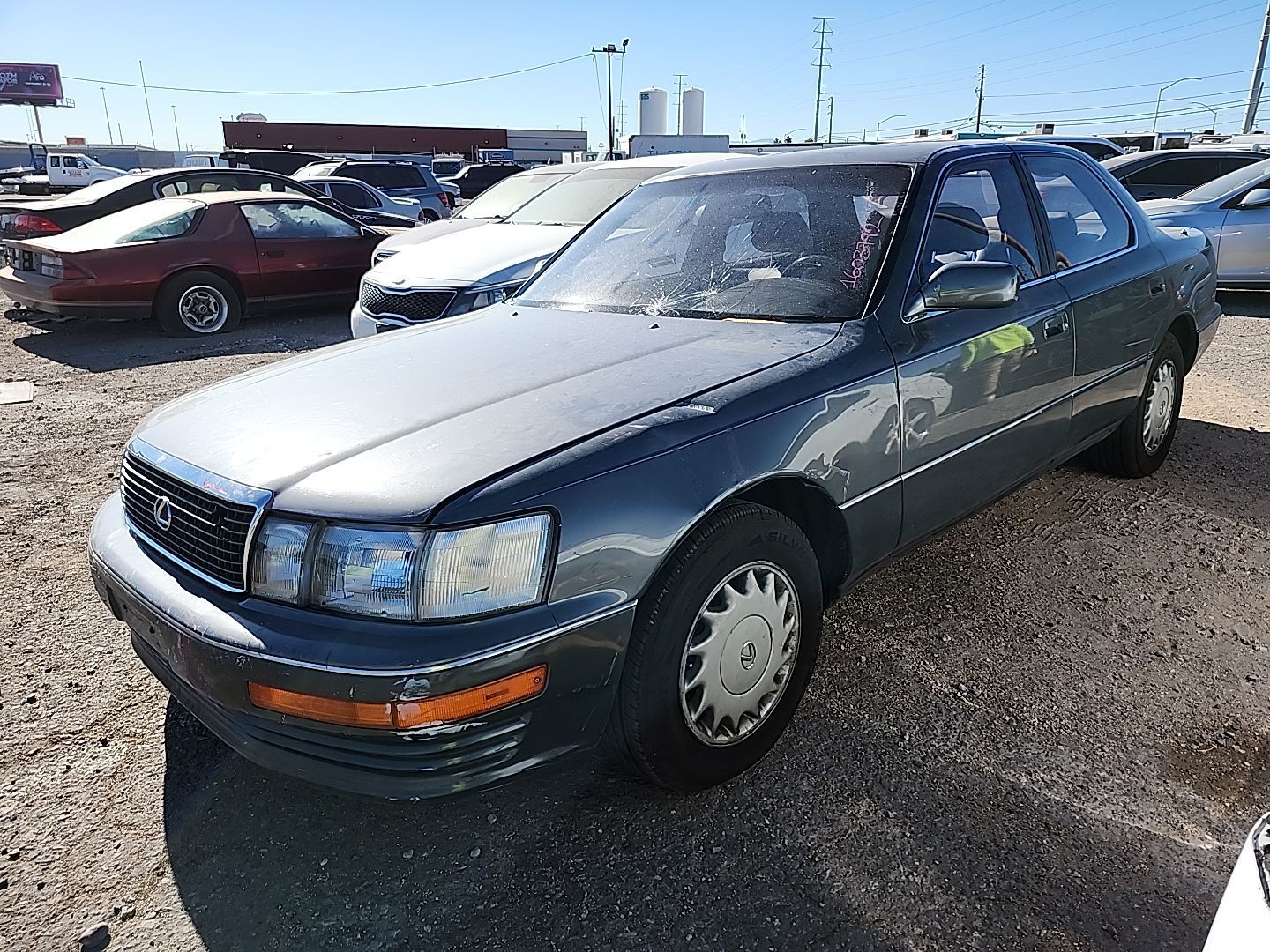Lexus LS