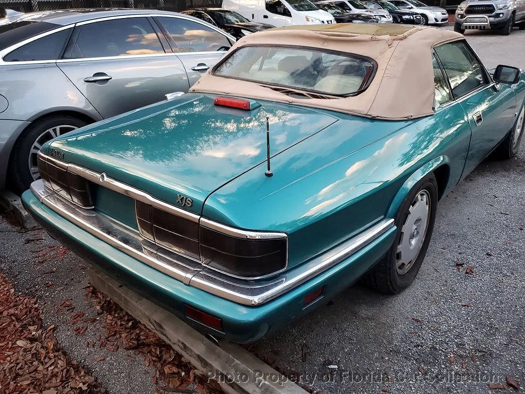 Jaguar XJS