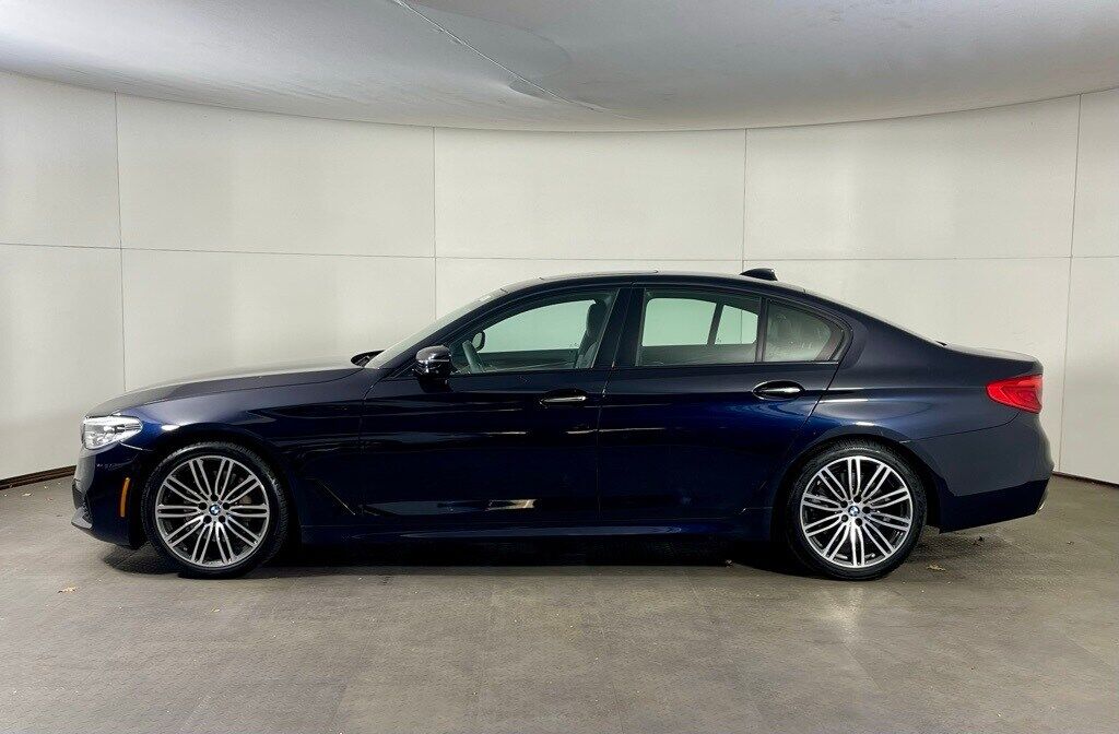 BMW 540i