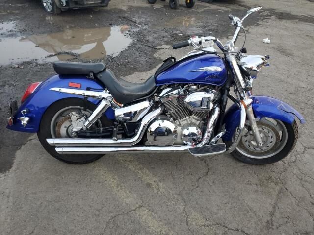 Honda VTX1300R