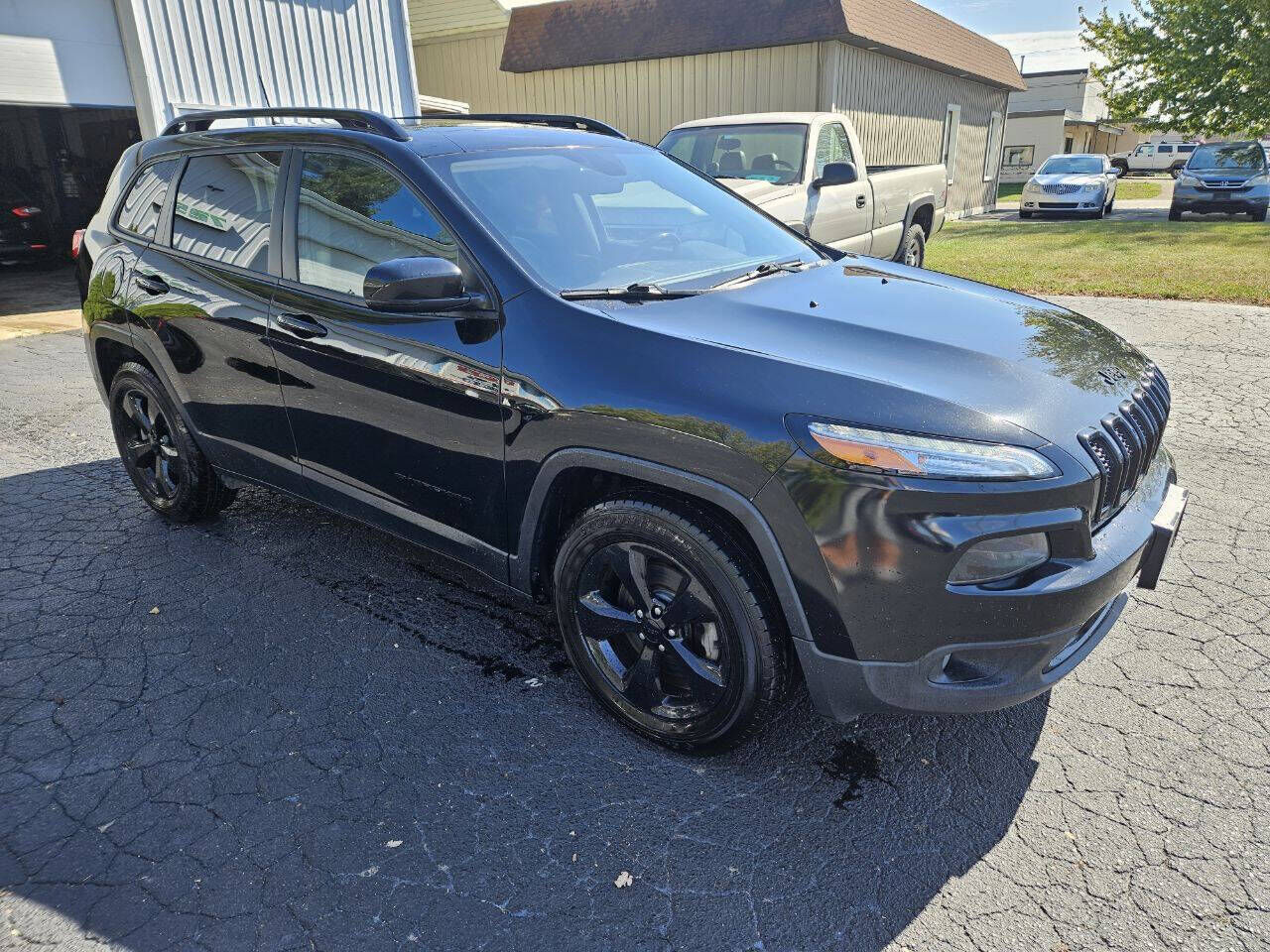 2017 JEEP Cherokee