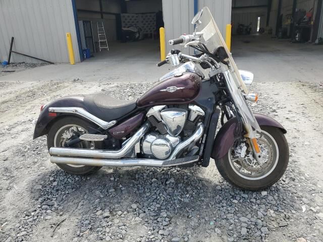 Suzuki VLR1800/VLR1800T