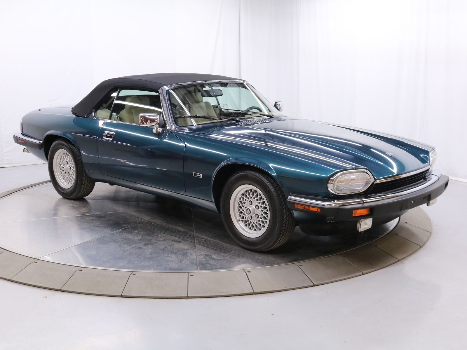 Jaguar XJS