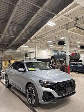 2025 Audi Q8