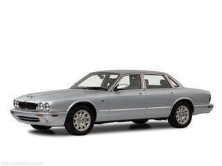 Jaguar XJ8