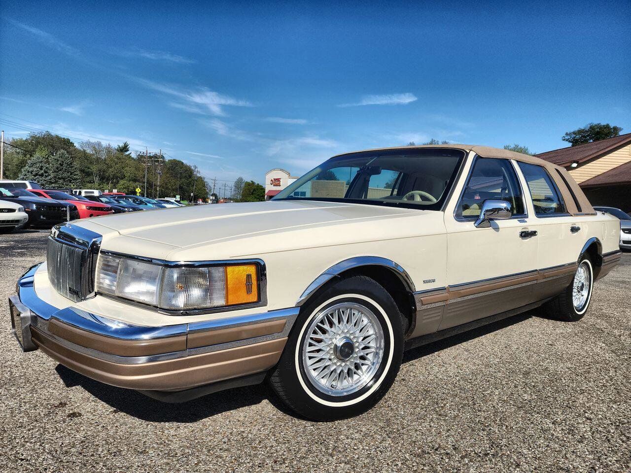 Lincoln Town Car
