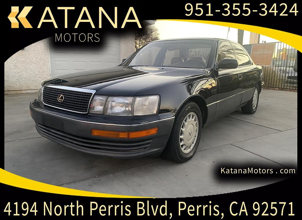 Lexus LS