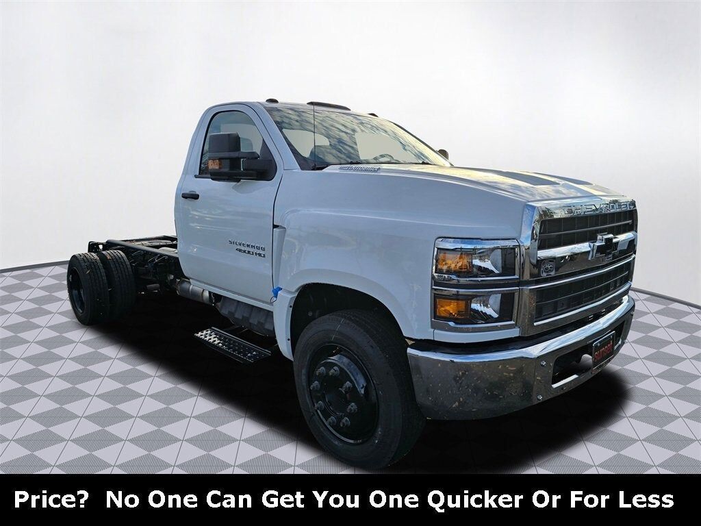 2024 GMC Silverado Medium Duty