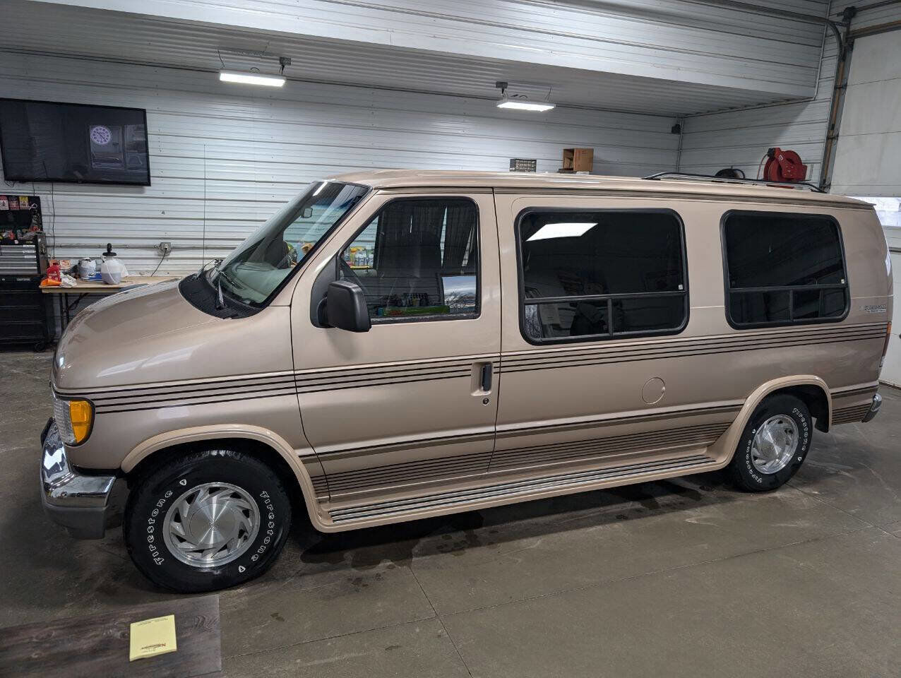Ford E-150
