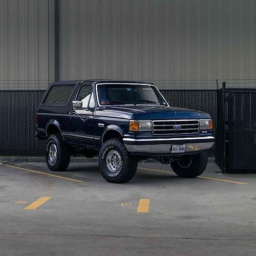 Ford Bronco