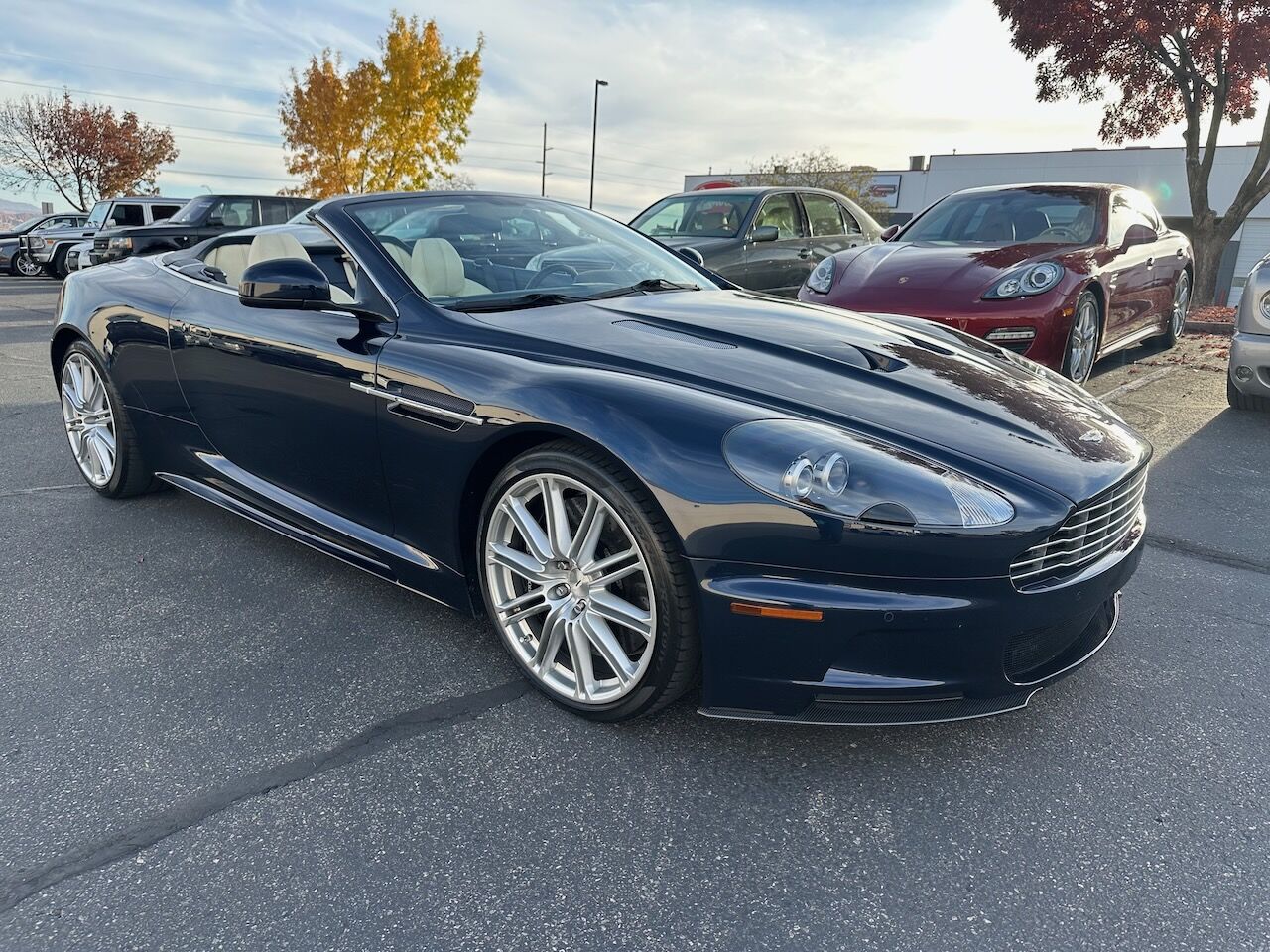 Aston Martin DBS
