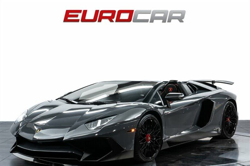LAMBORGHINI