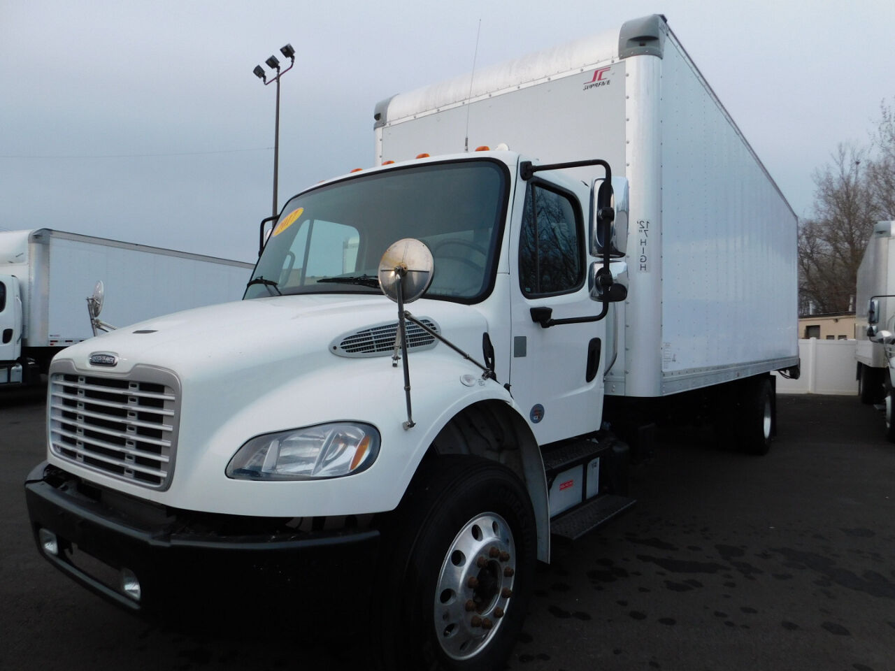 2017 FREIGHTLINER M2