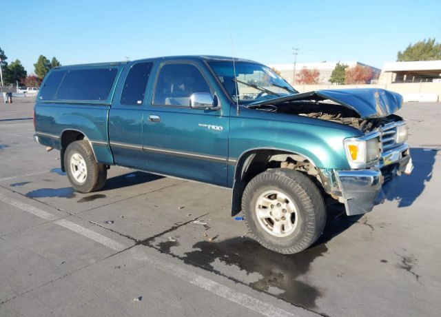 Toyota T100