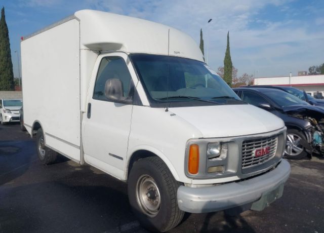 GMC Savana
