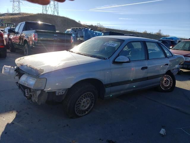 Ford Taurus