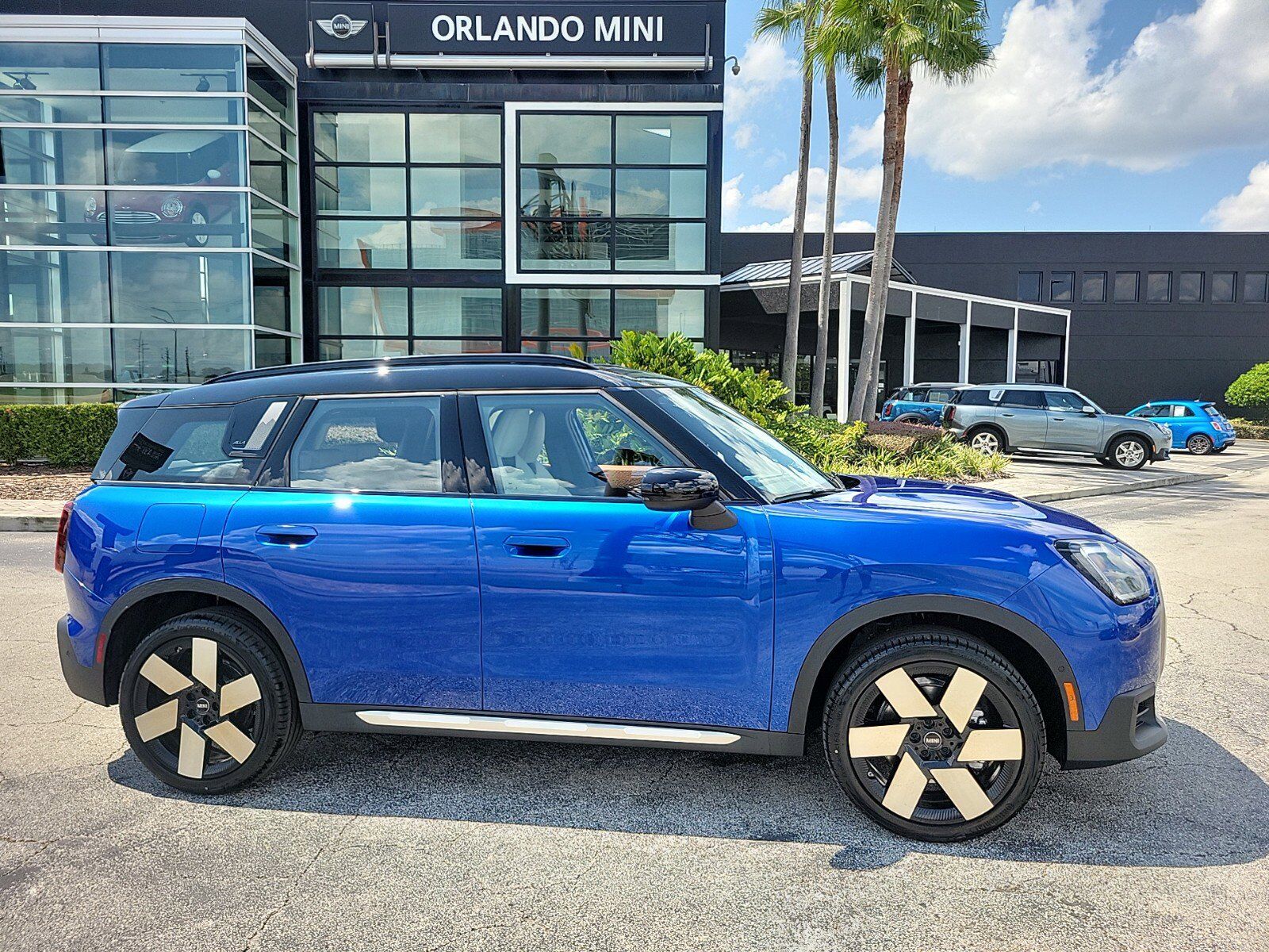 2025 MINI Countryman