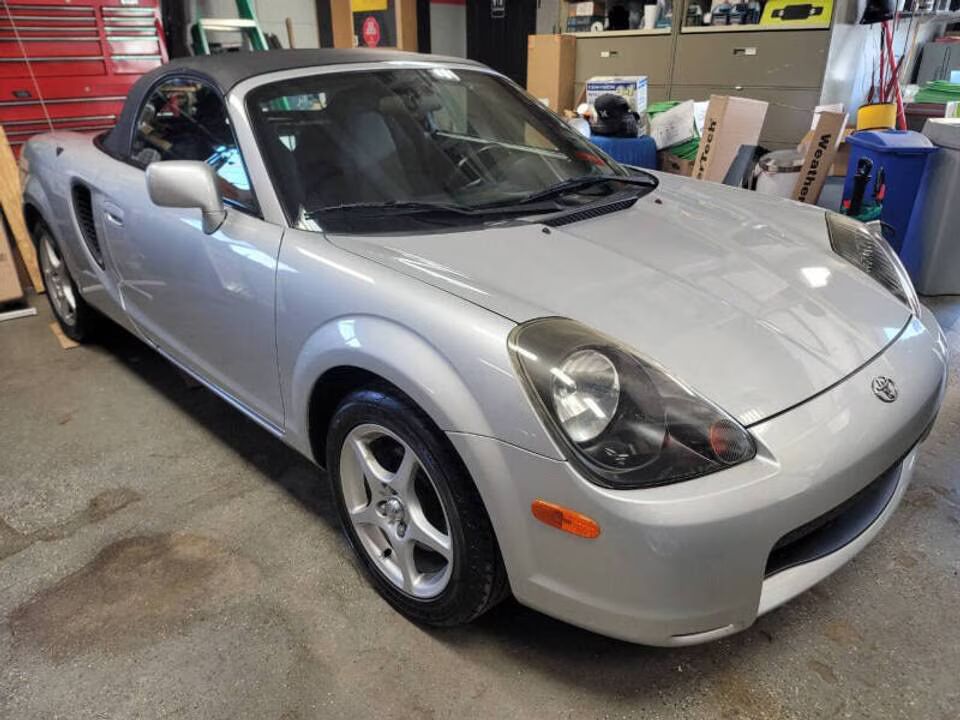 Toyota MR2
