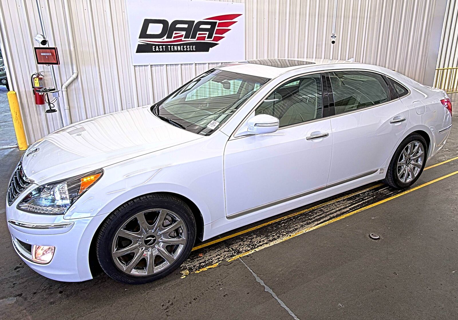 Hyundai Equus