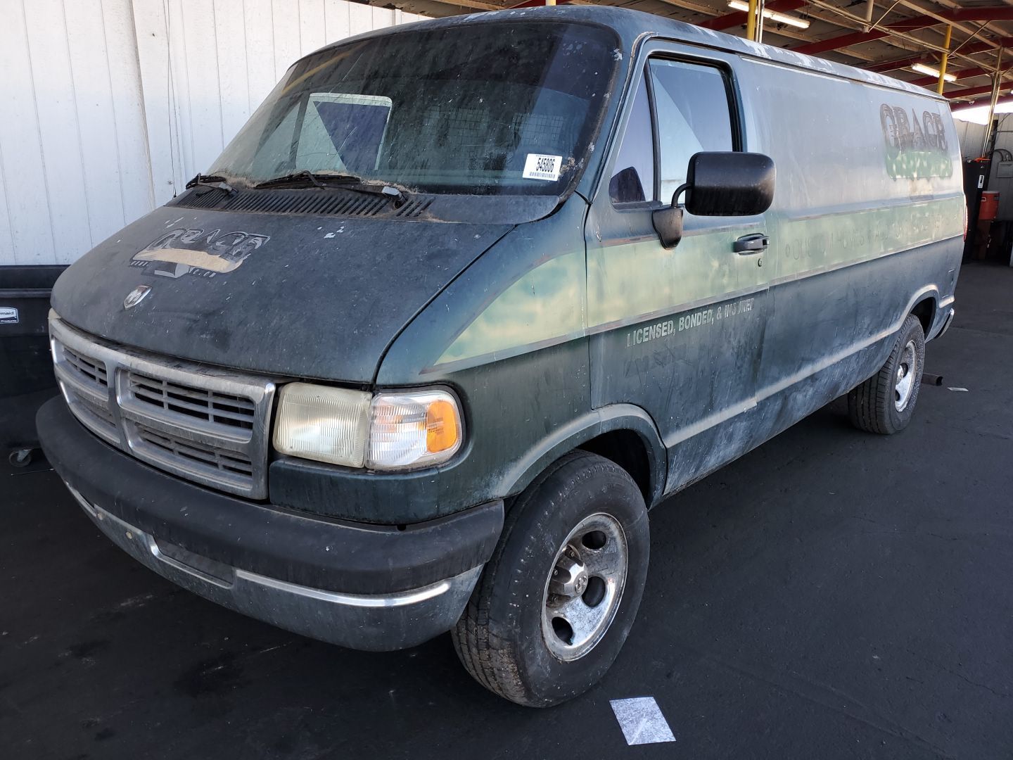 Dodge Ram Van