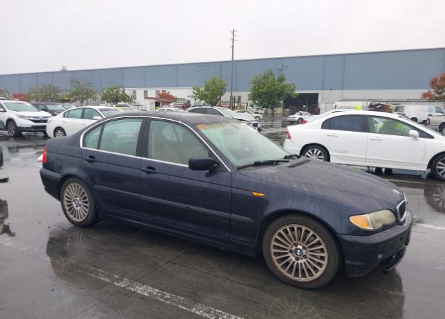 BMW 330i