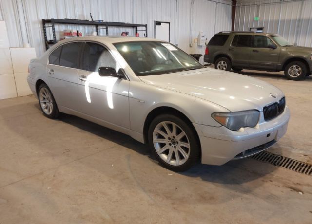 BMW 745i