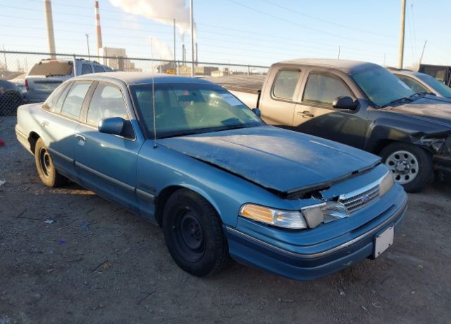 Ford Crown Victoria