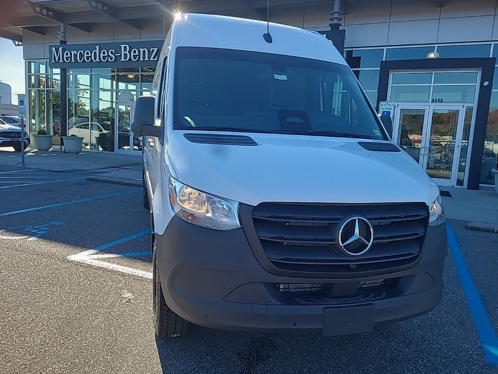2025 MERCEDES-BENZ Sprinter