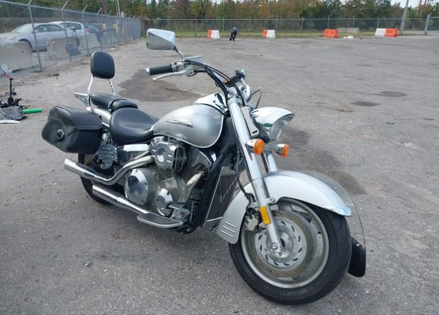 Honda VTX1300R