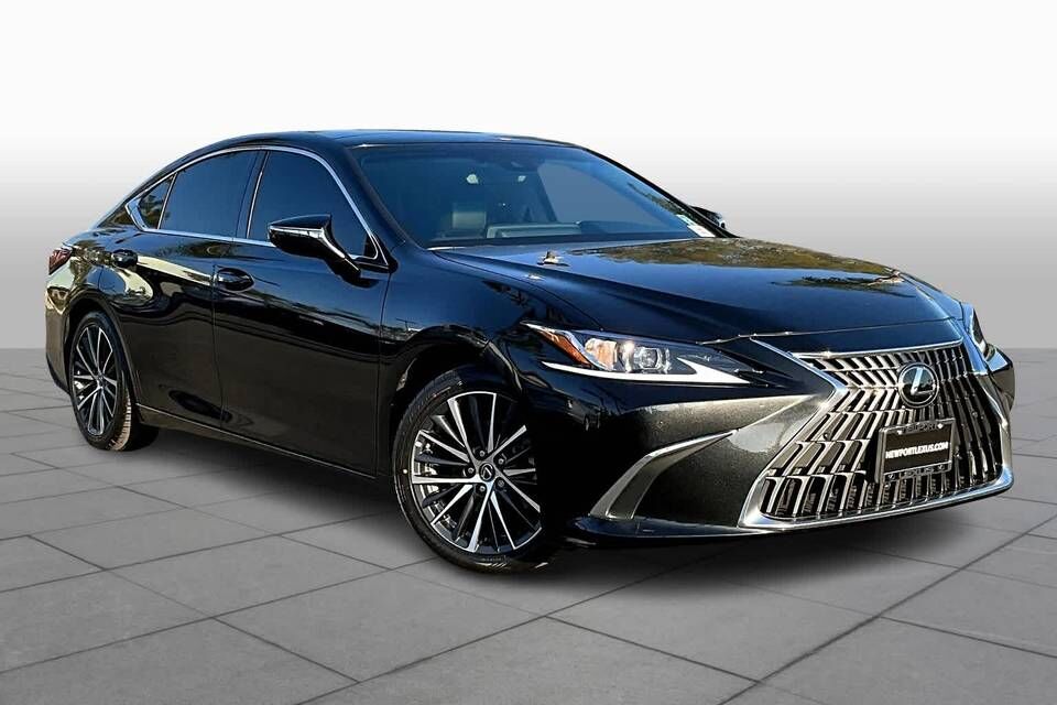 2022 Lexus ES