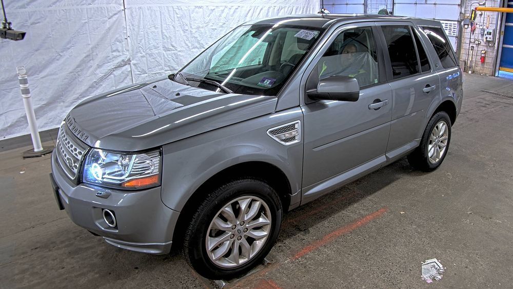Land Rover LR2