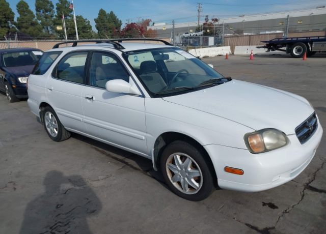 Suzuki Esteem