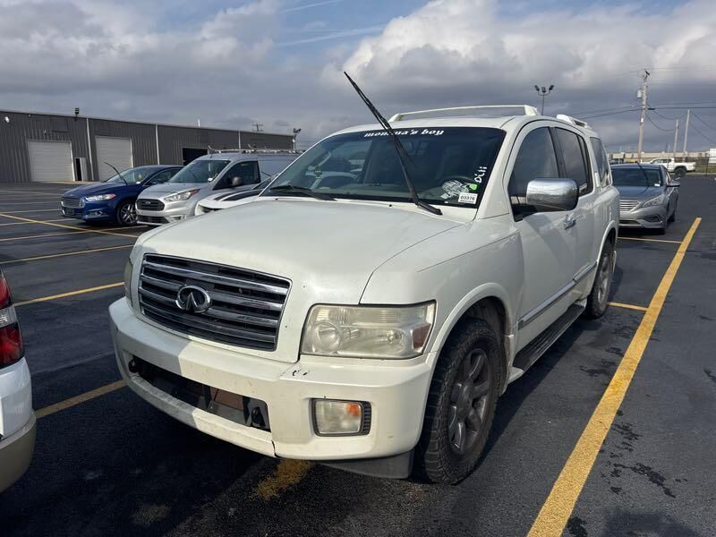 Infiniti QX56